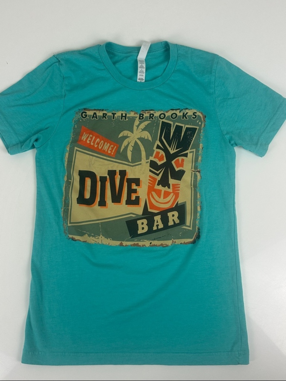 Garth Brooks Dive Bar Turquoise Short Sleeve Tee - Size Small